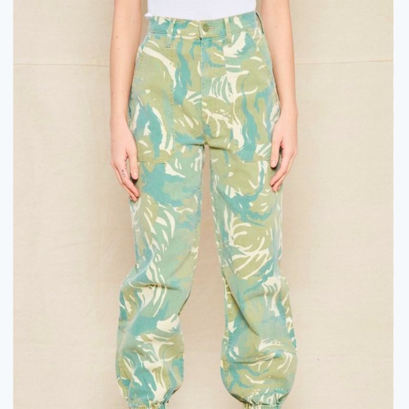 Mother The Wrapper Patch Ultra High Waist 31/L Green Tropical Camo Ankle Jogger - Picture 11 of 16